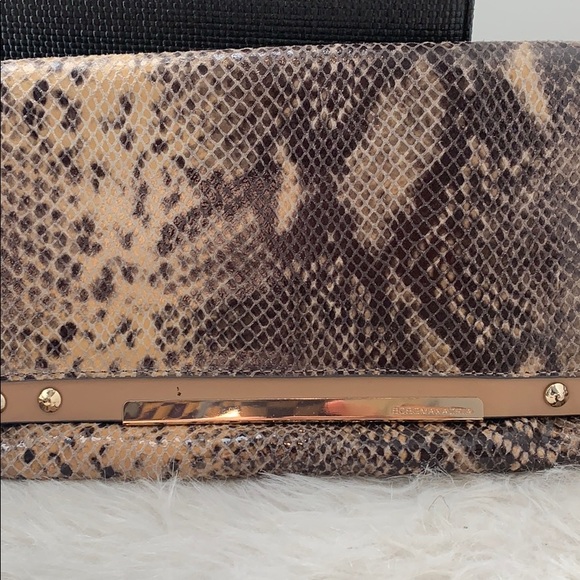 BCBG maxazaria - Picture 4 of 5